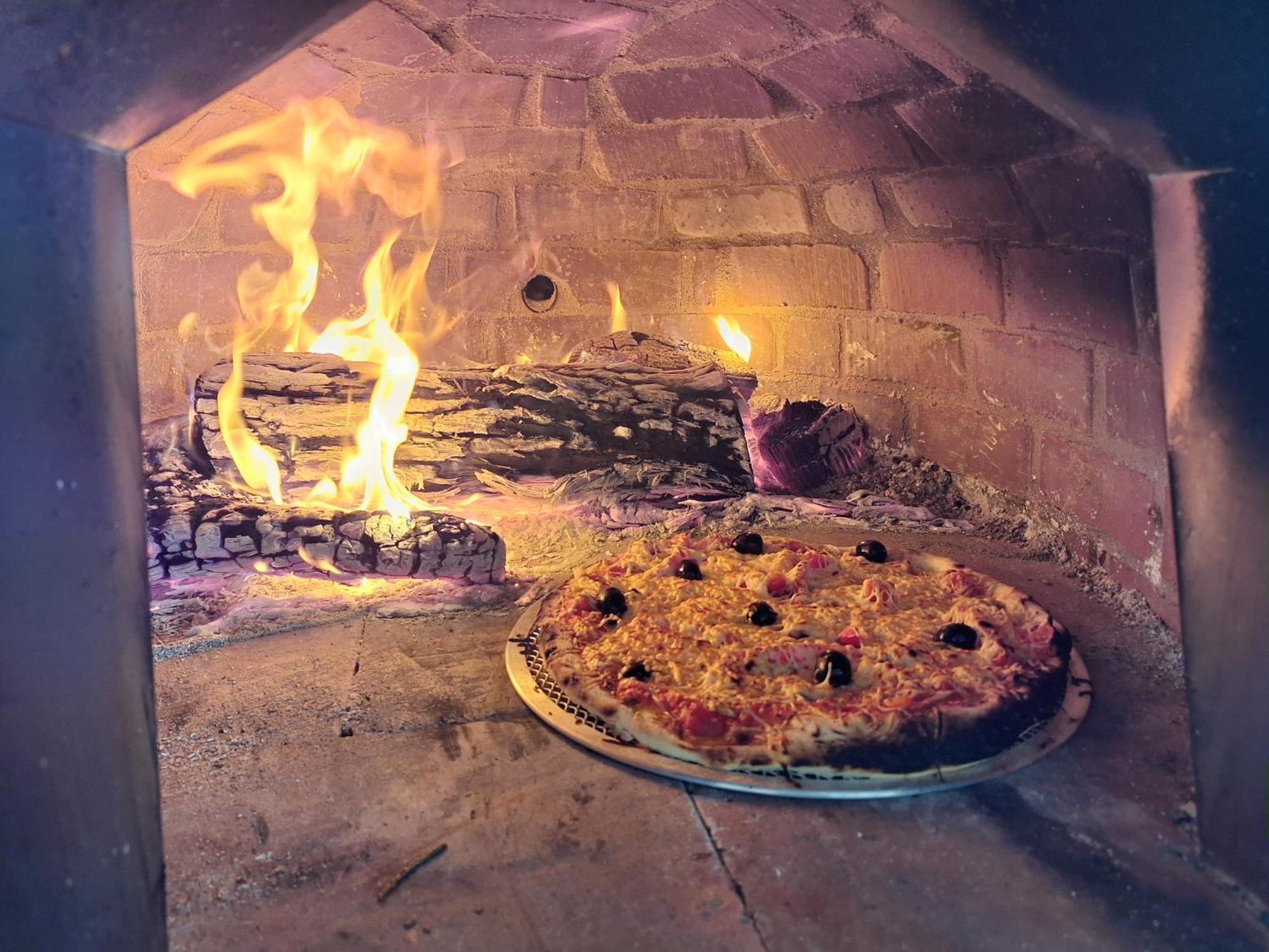 La Maison Du Moulin De Tartay アヴィニョン エクステリア 写真